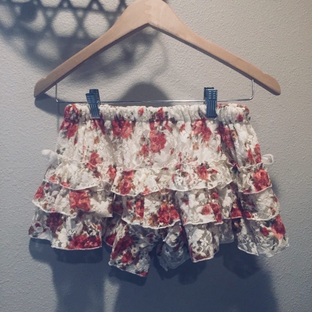Floral Ruffle Skirt w/ Shorts